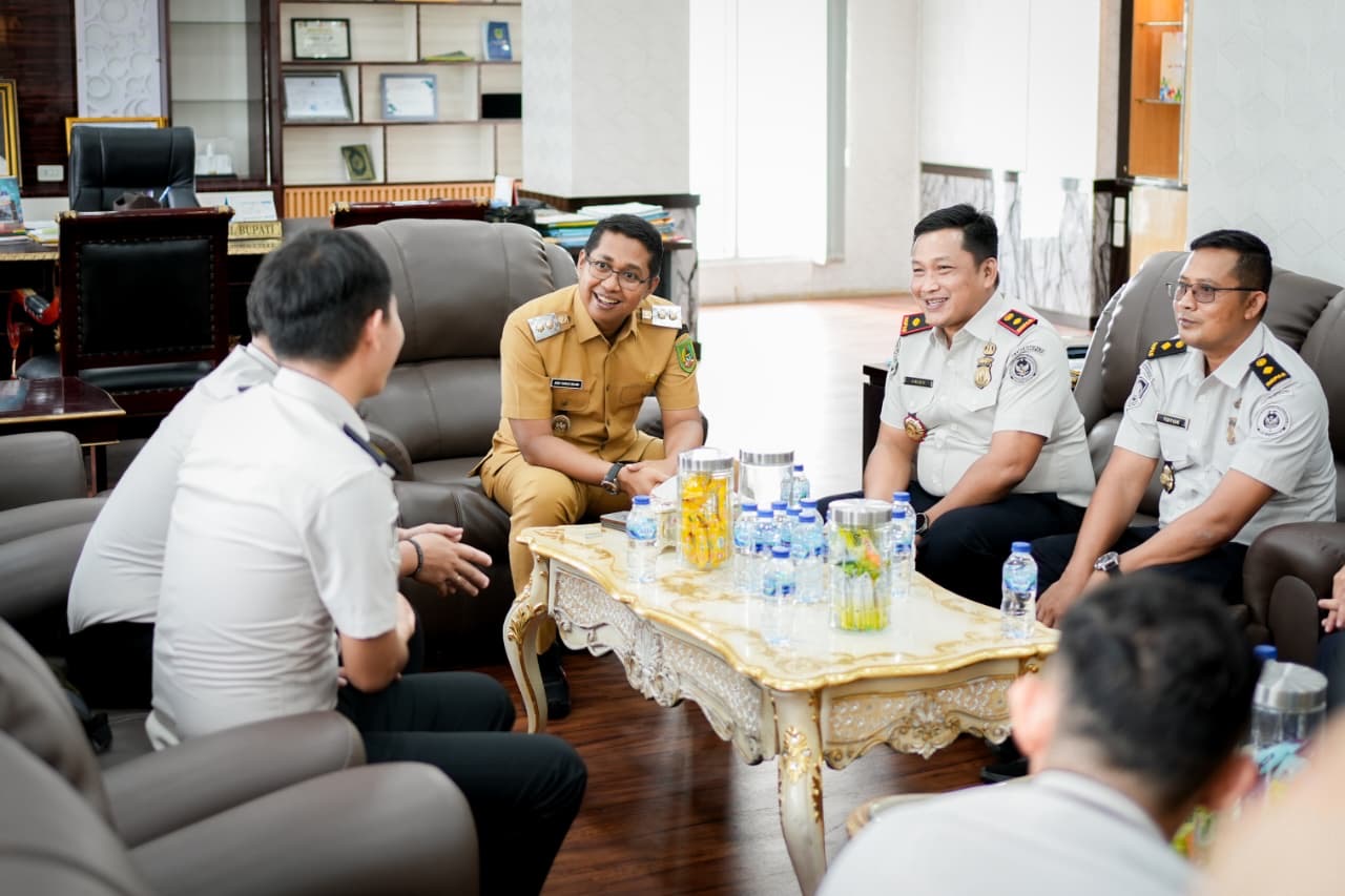 Wabup Rohil Sambut Kunjungan Kakanim Bagansiapiapi, Bahas Penguatan Pelayanan Publik